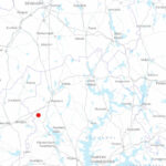 Sijaintikartta Ikaalisten Kovelahdesta, myytävä koulukiinteistö merkitty punaisella.