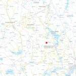 Yleiskartta, joka osoittaa Vesahiekka-metsätilan sijainnin Pirkanmaalla Hämeenkyrön ja lähikuntien alueella.