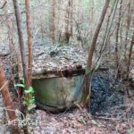 Vanha betonirakenne metsämaastossa Teurastenmaa ja Sorko -metsätiloilla Ikaalisissa
