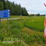 Opastus myytävälle metsätila Simola -kohteelle Vesilahden Krääkkiössä Punkalaitumentien risteyksestä