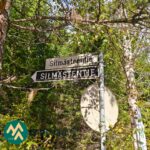 Silmästeentien opaste Lahdentausta-tilan metsäpalstalle johtavalla reitillä